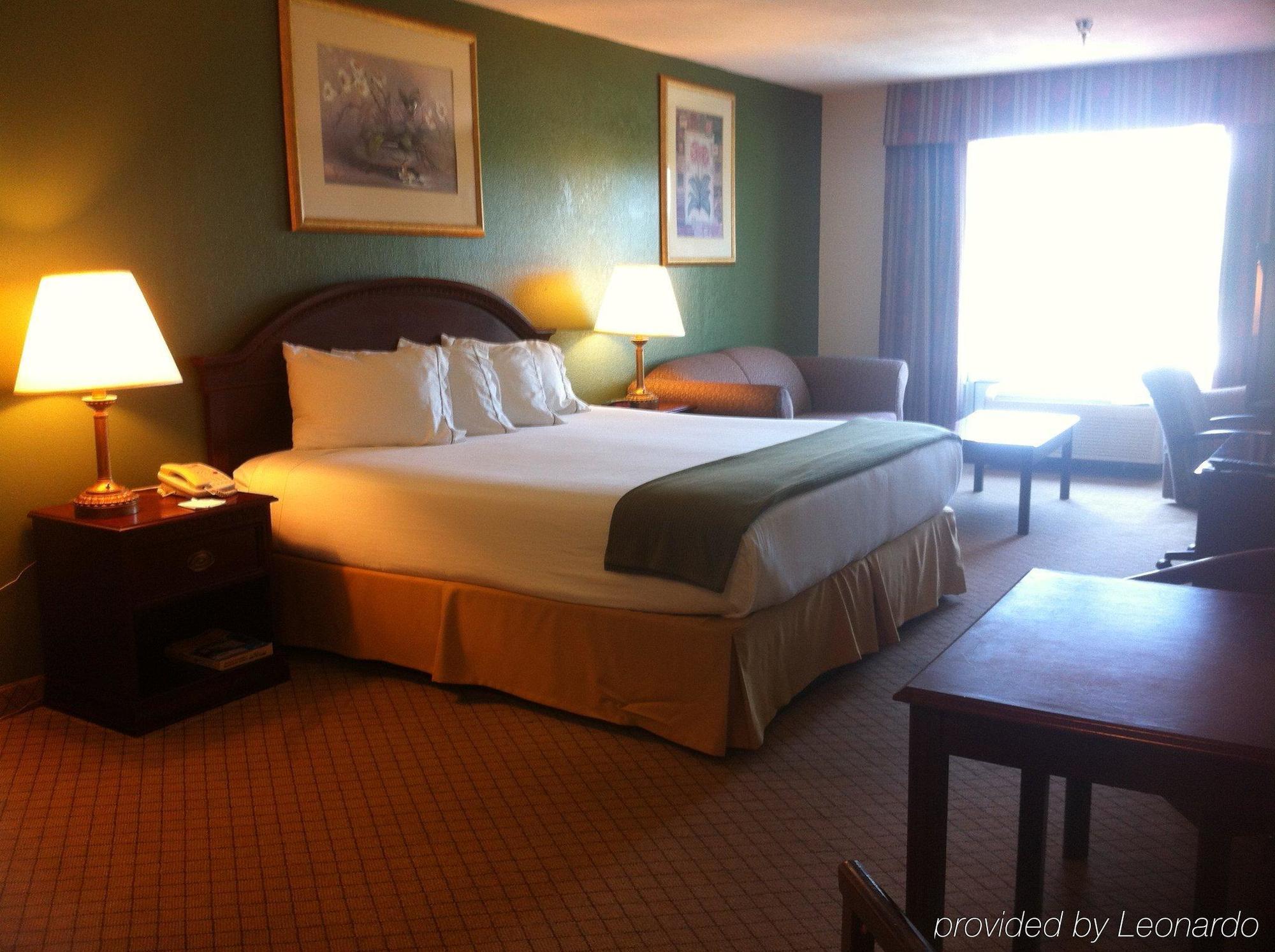 Baymont By Wyndham Montgomery South Kamer foto
